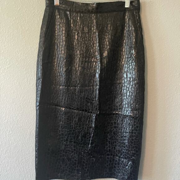 Wayne Clark Skirt‎ - Picture 3 of 8